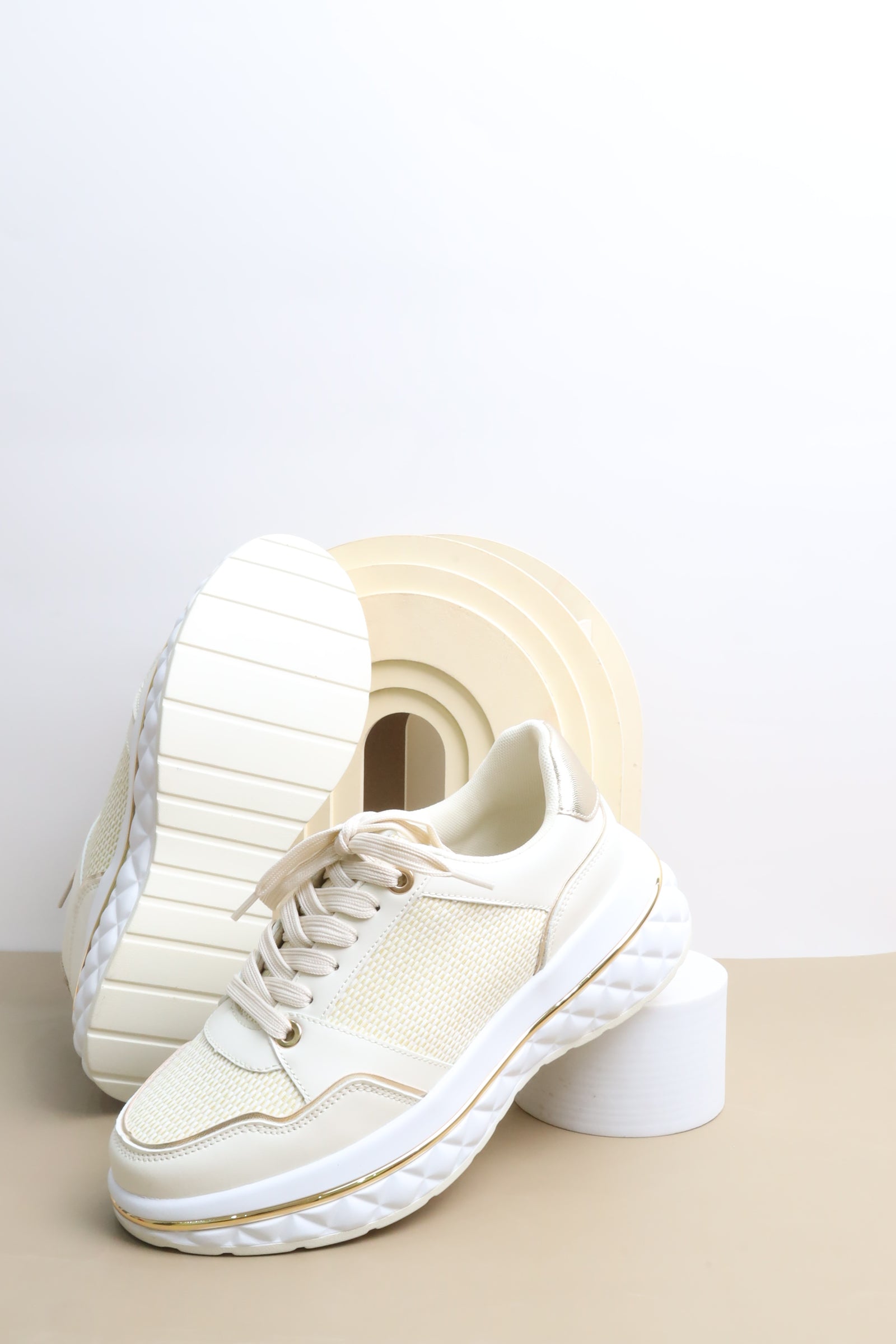 حذاء نسائي رياضي 126505