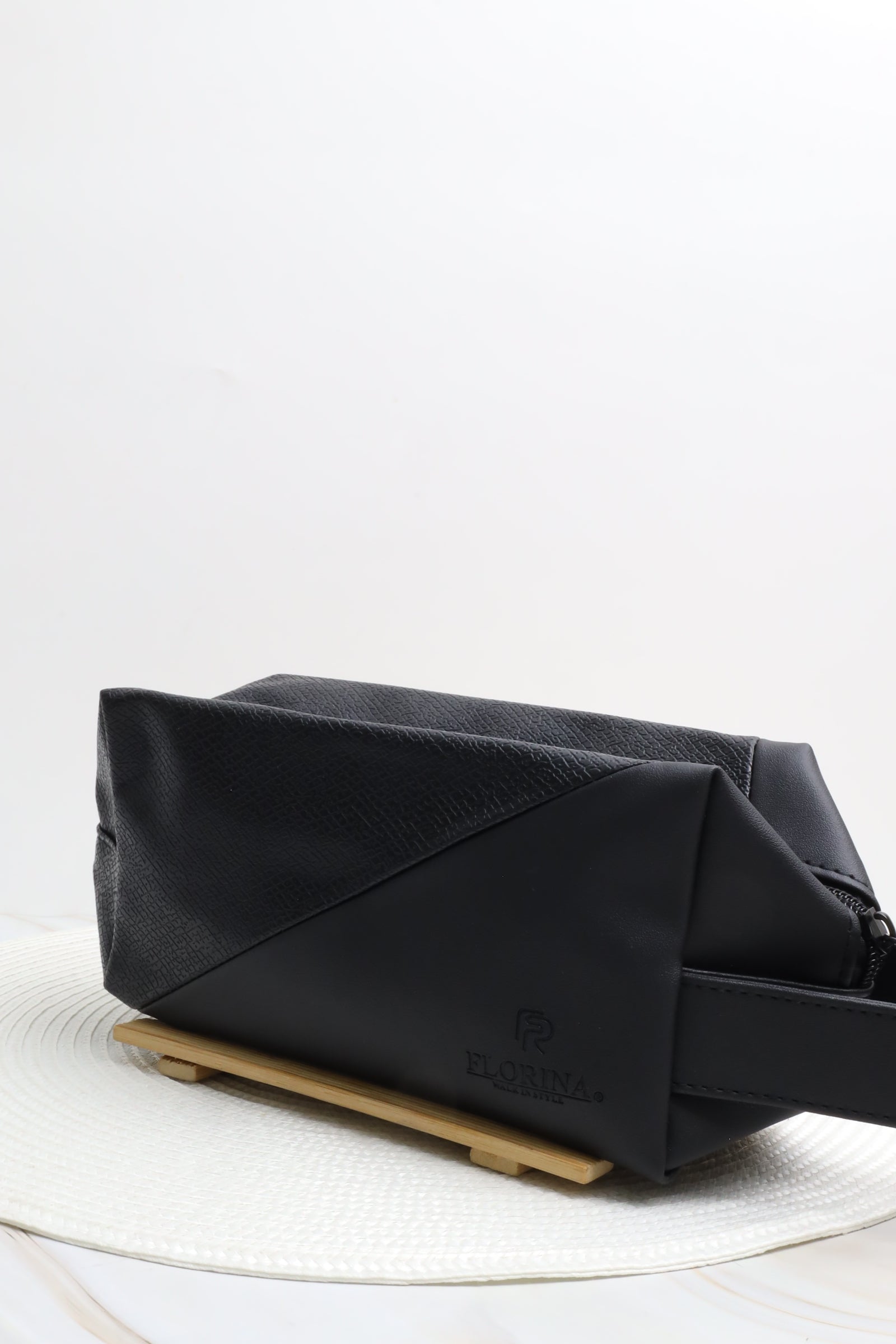 حقيبة رجالية 45056