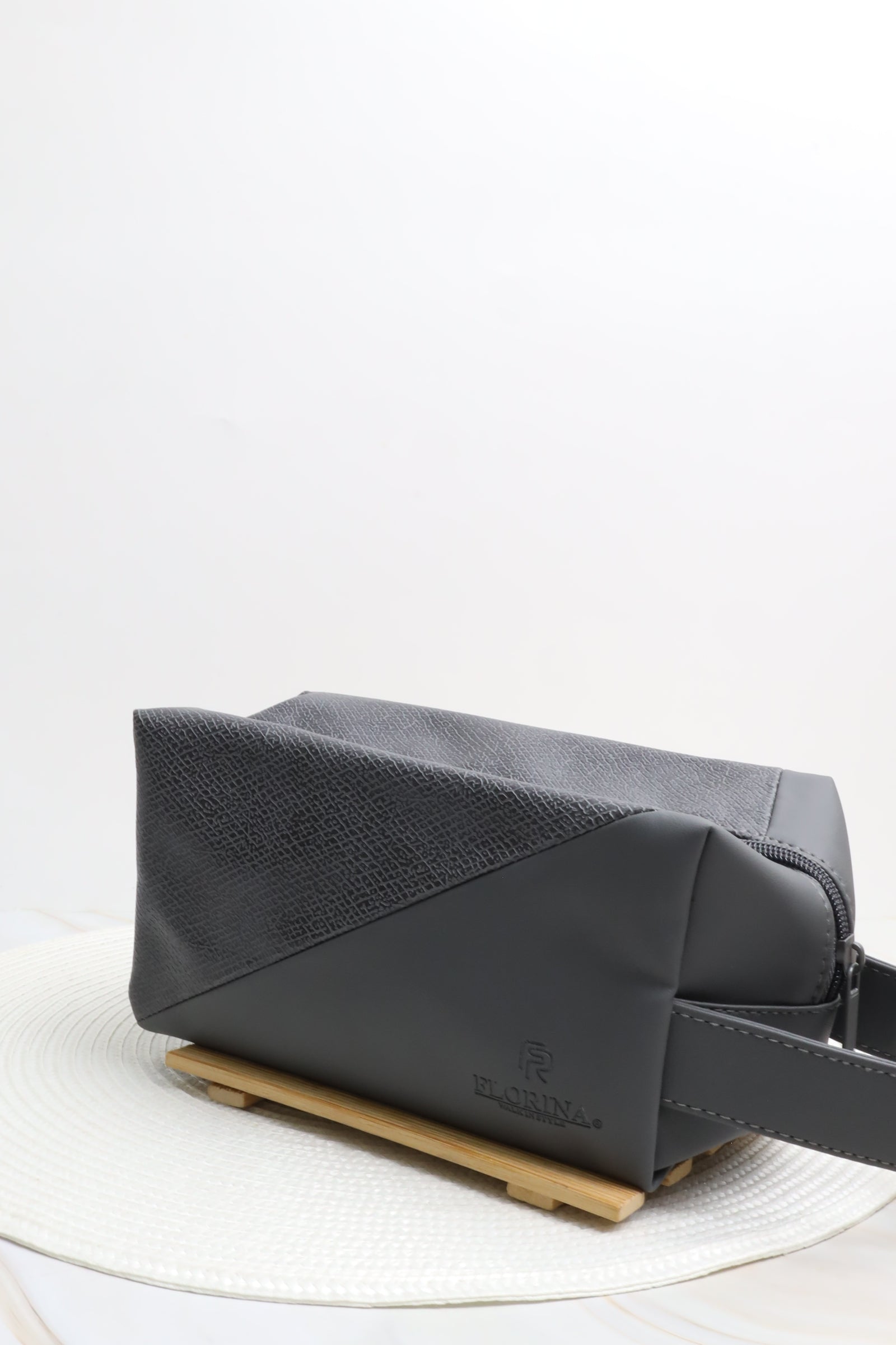 حقيبة رجالية 45056