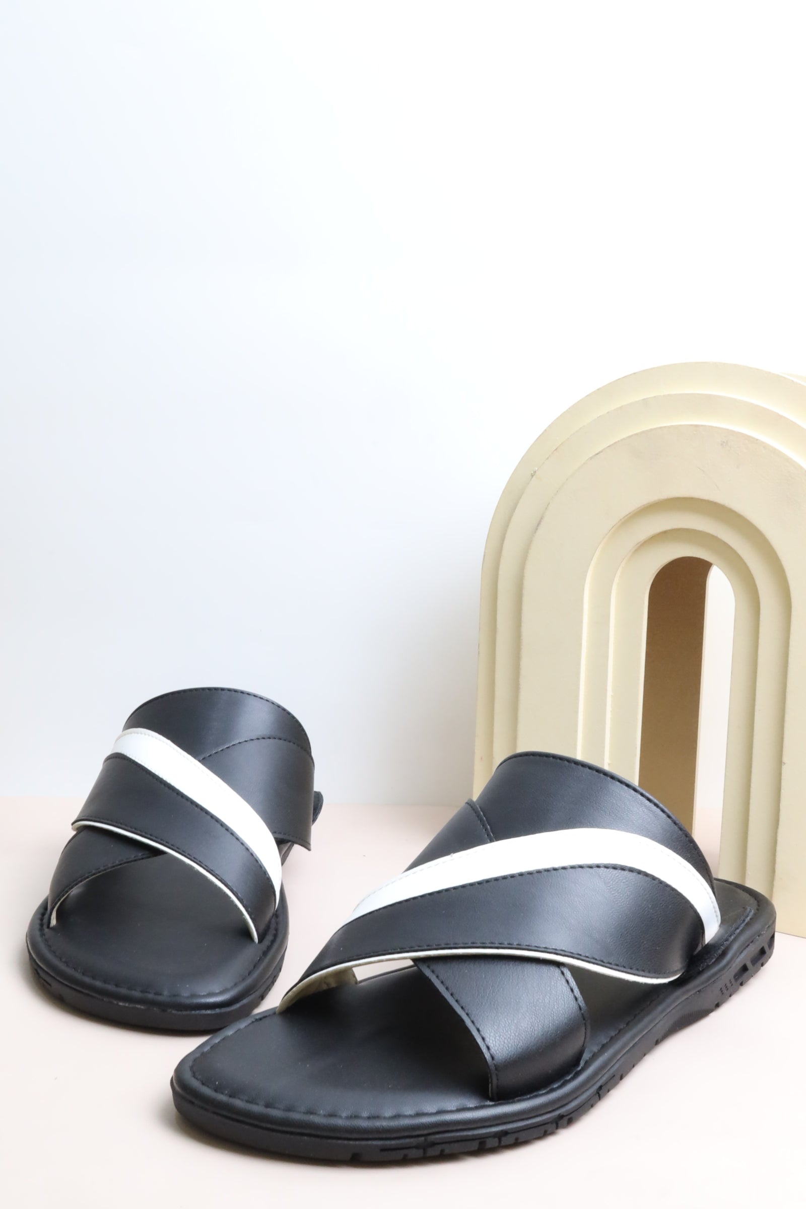 صندل ايطالي 77000