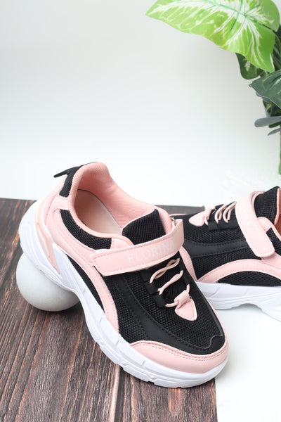 حذاء أطفالي رياضي 12135