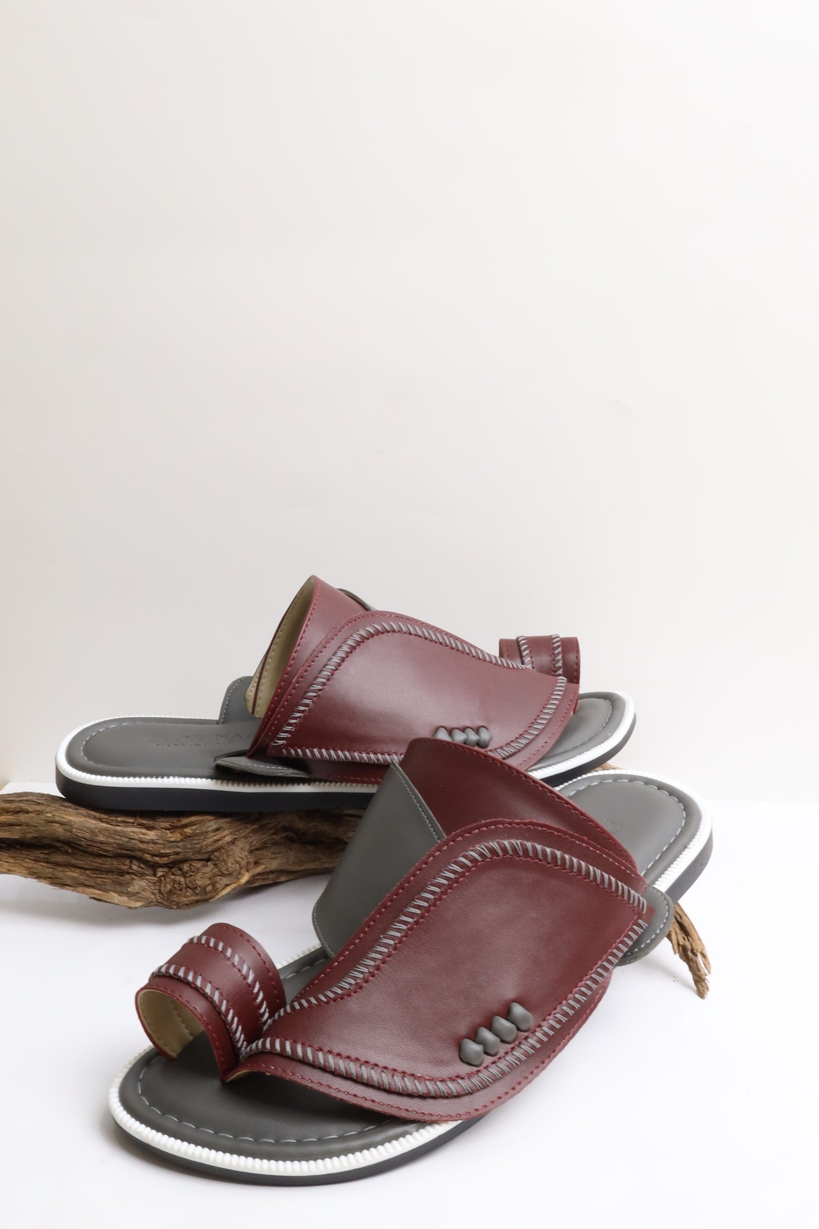 شرقي ايطالي 77004