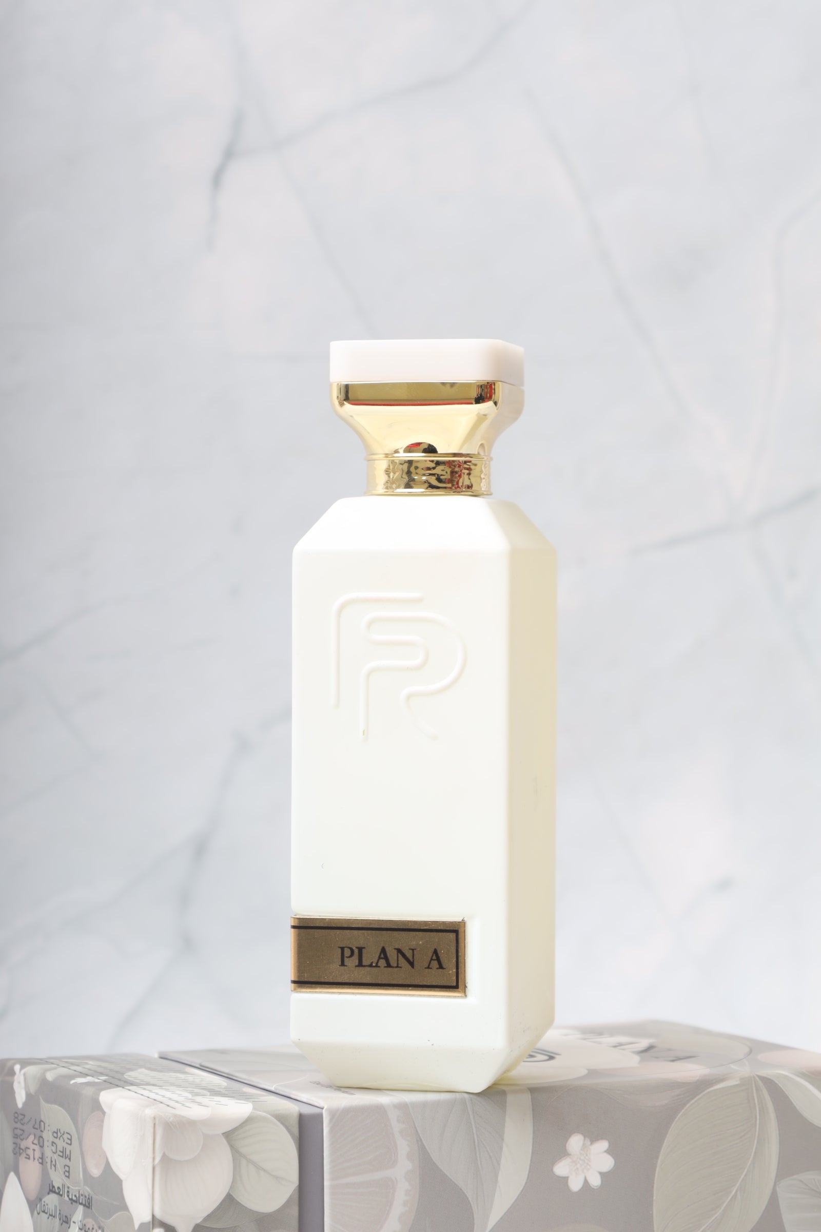 PLAN عطر