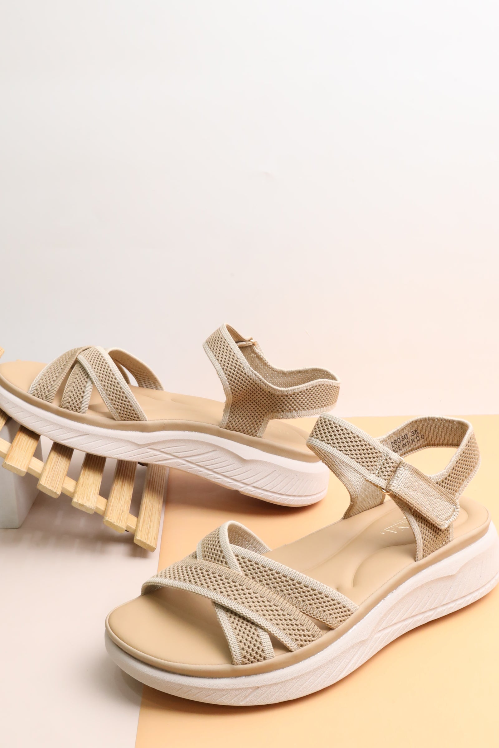 صندل نسائي 26030