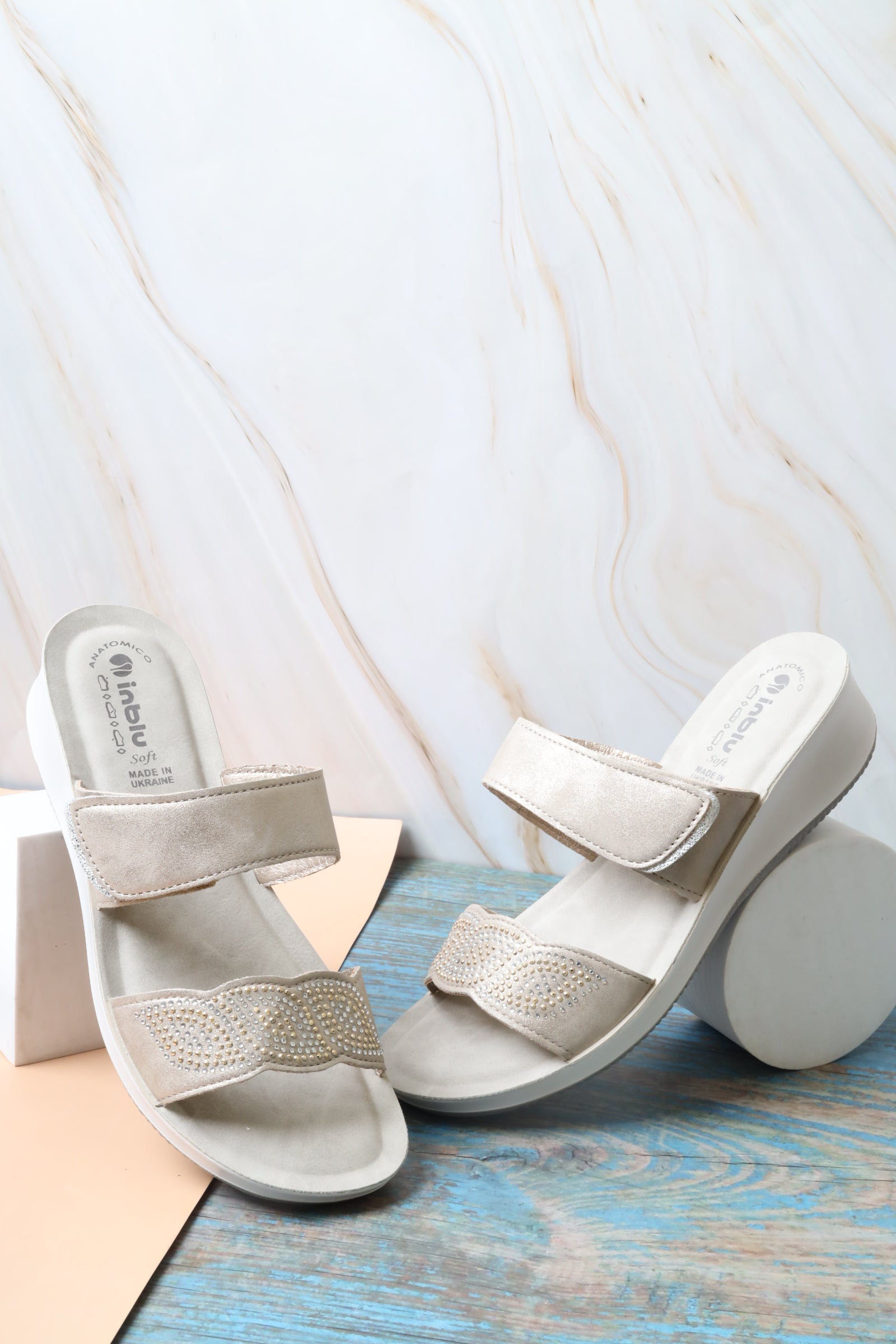Set00A1x Women's Sandal