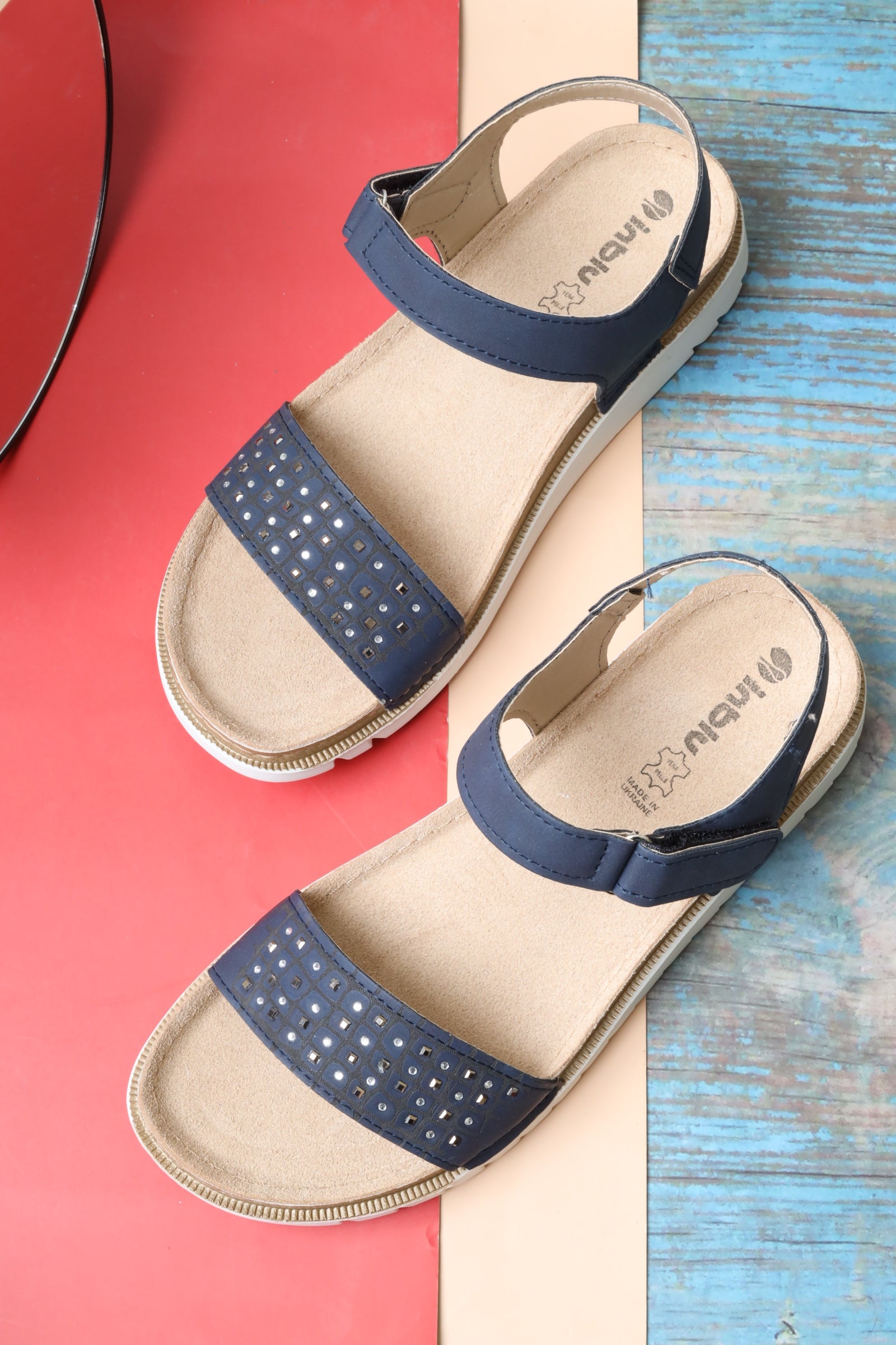 Cnt00D1x Women's Sandal 