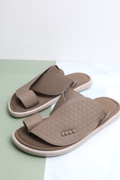 Oriental boy 41502