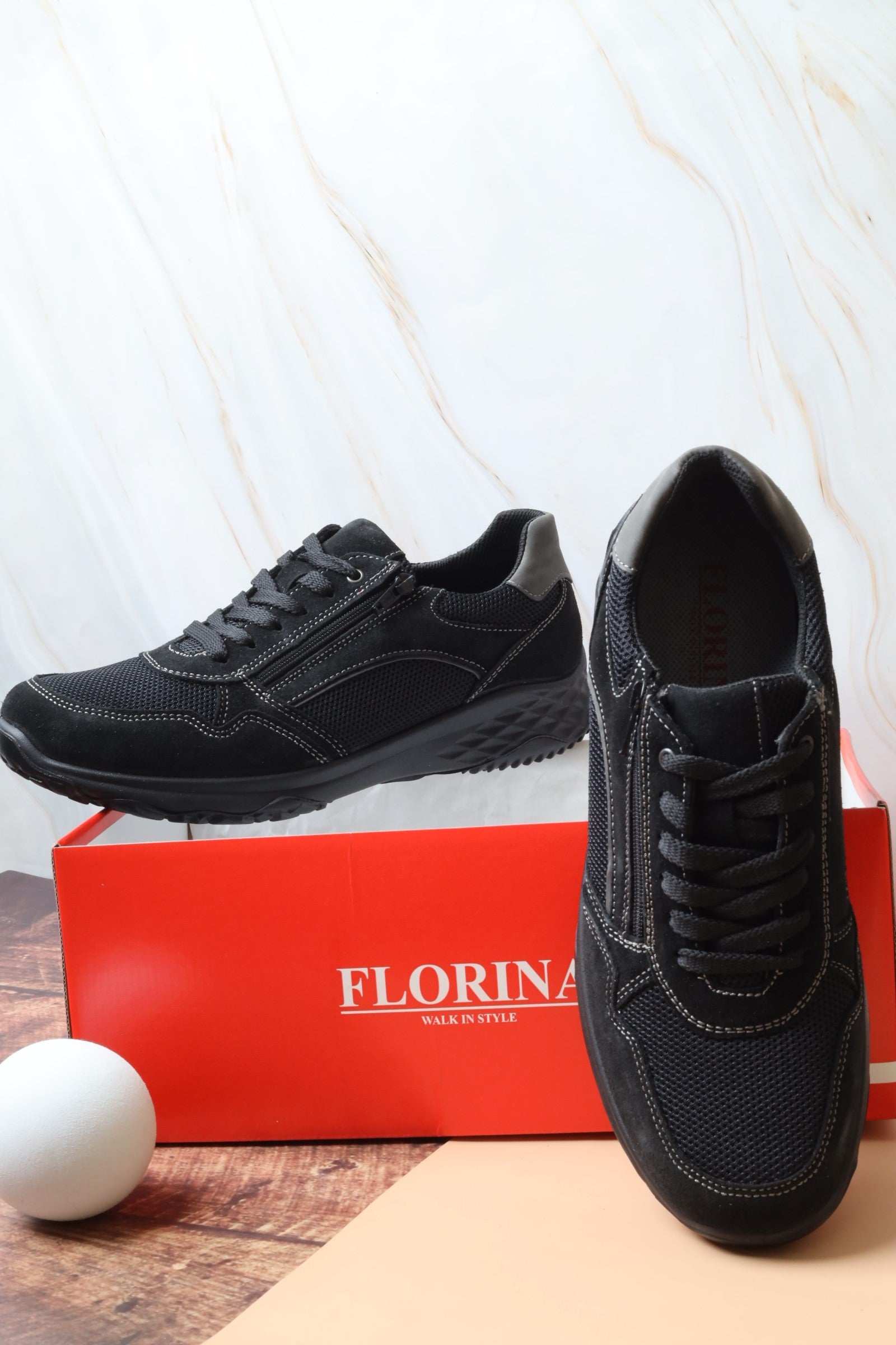 حذاء رياضي 74105