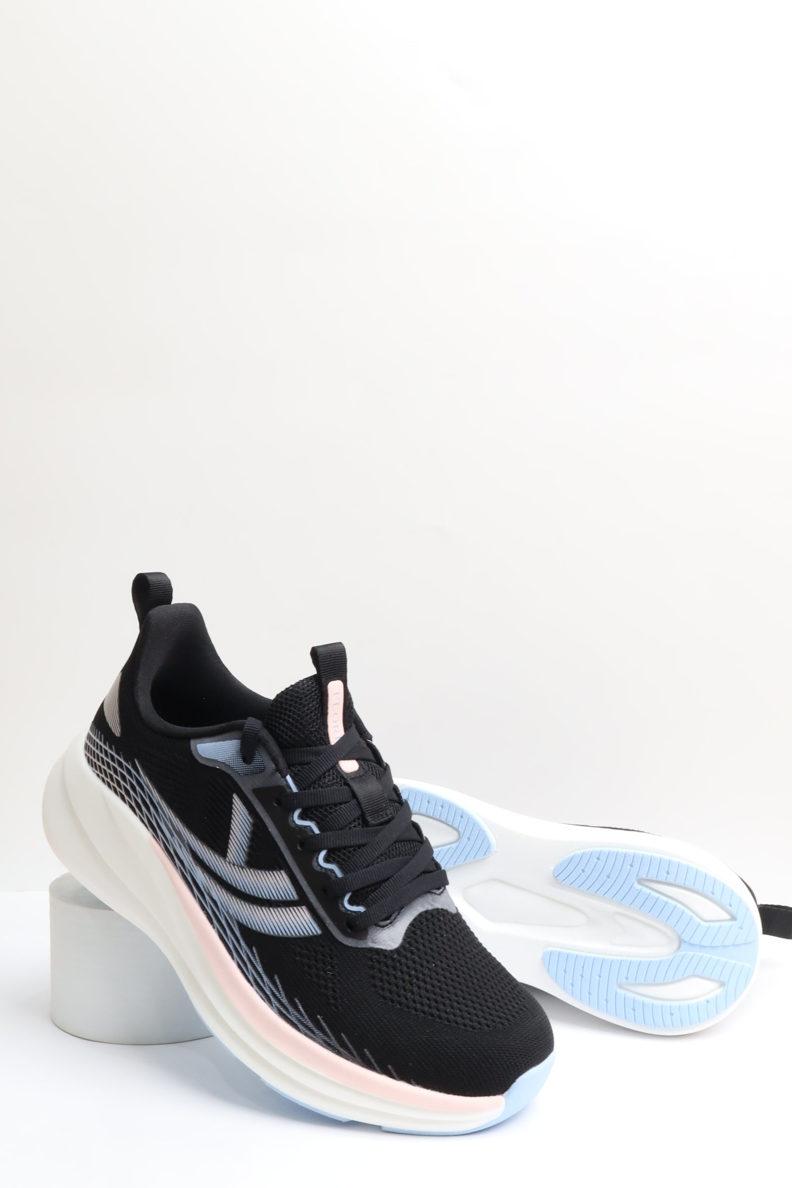 حذاء نسائي رياضي 126507