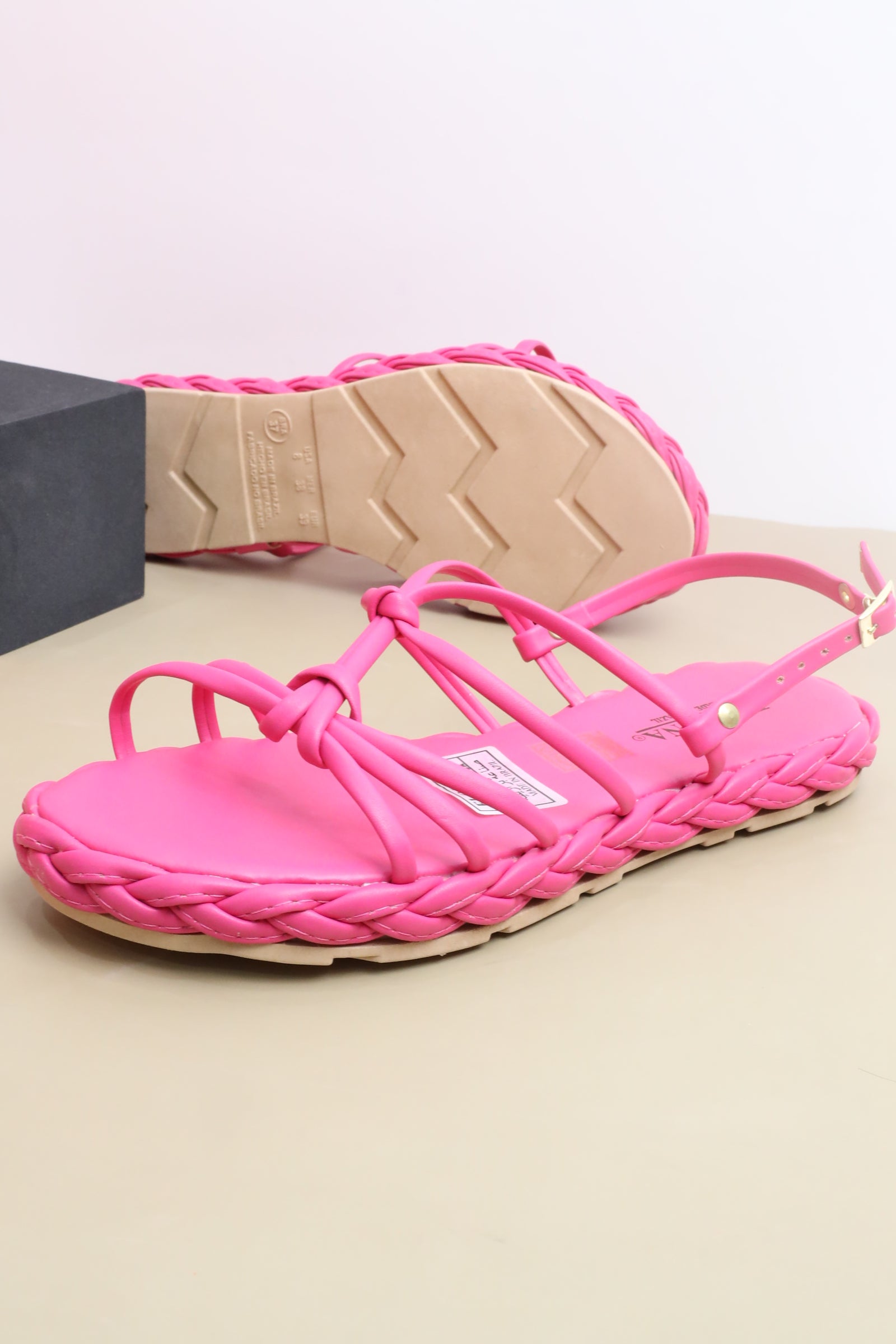 صندل فلات 88018