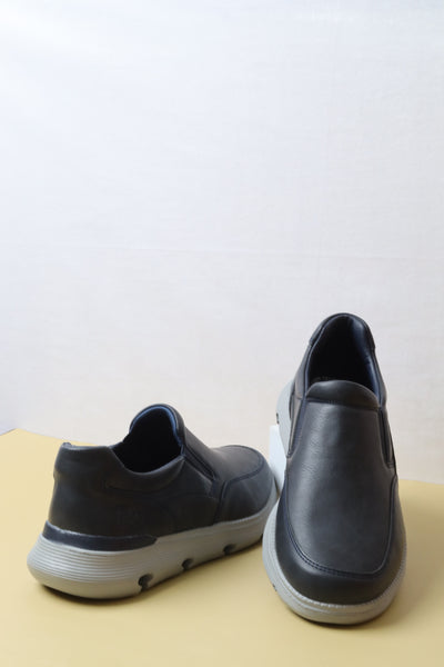 حذاء رياضي 158515