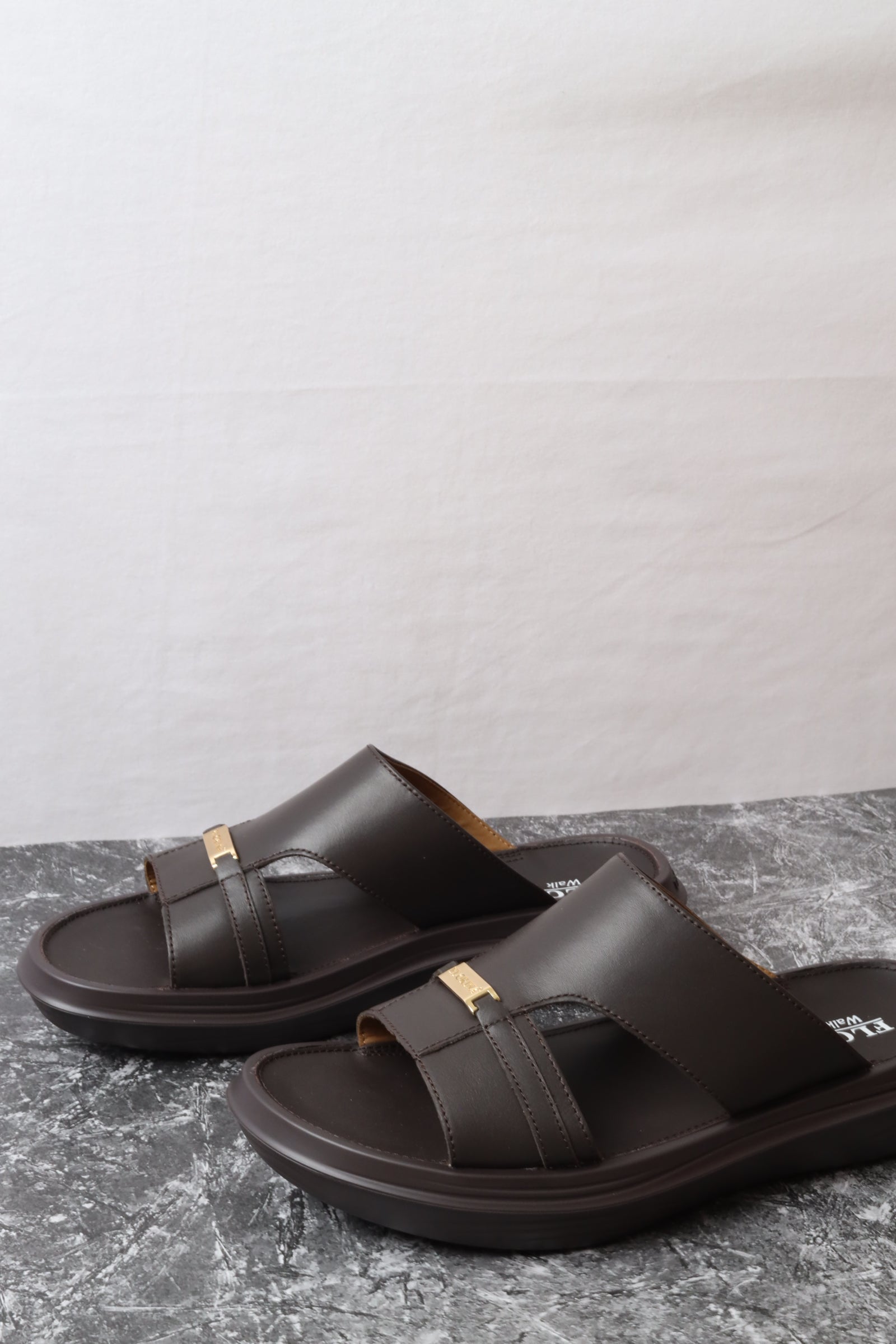 Genuine leather sandals 19901