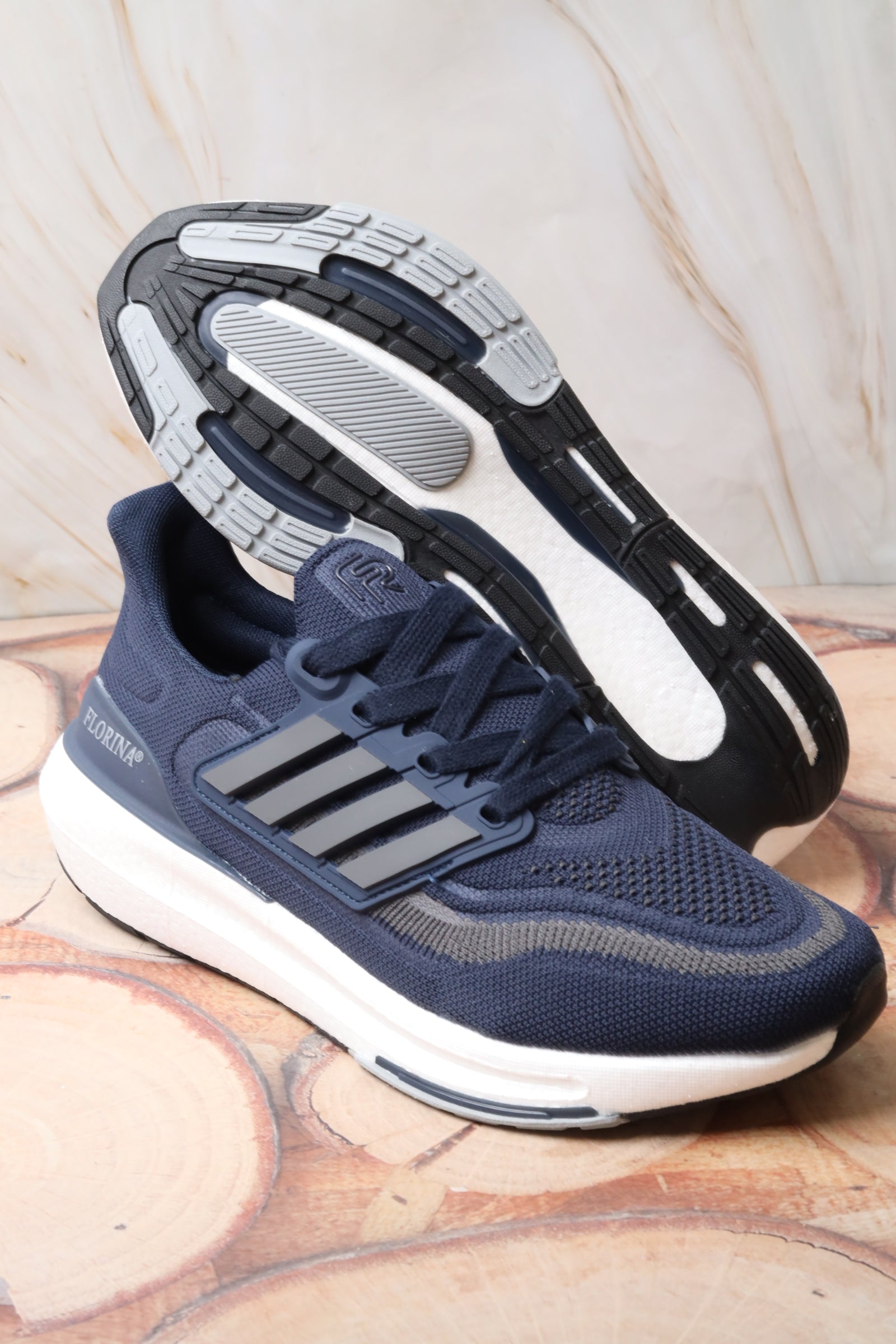 Sports shoes 158580
