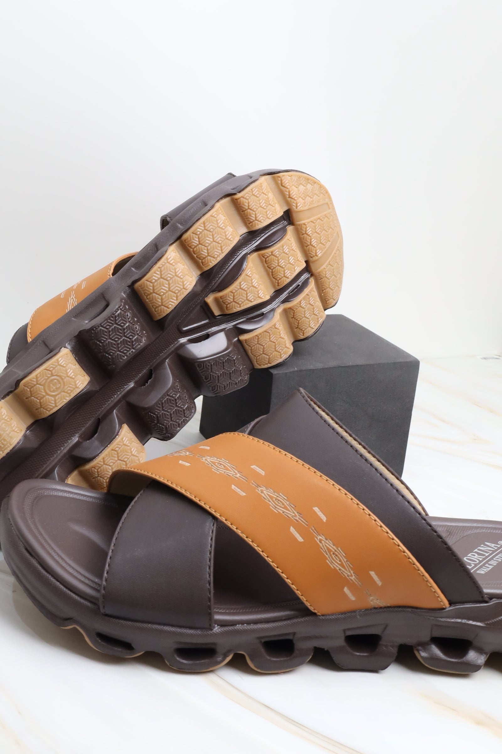 صندل رجالي 39303