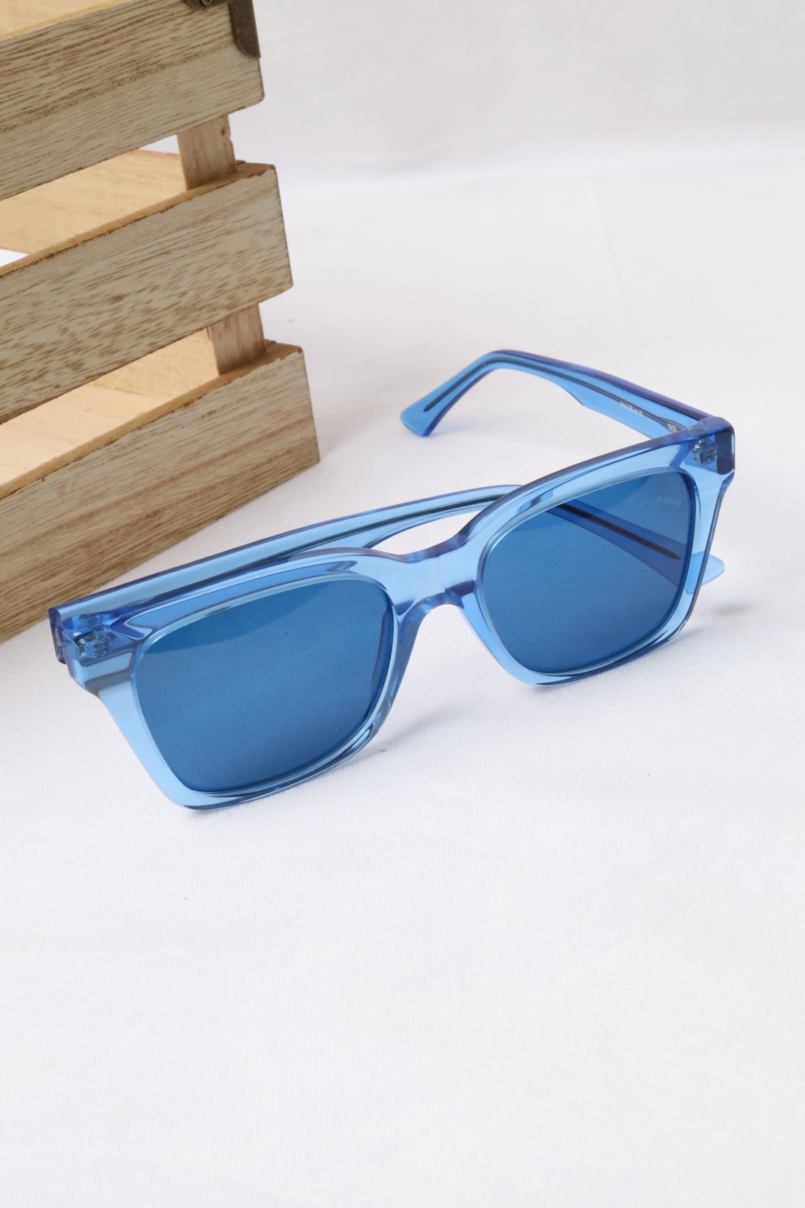 Italian glasses 105 