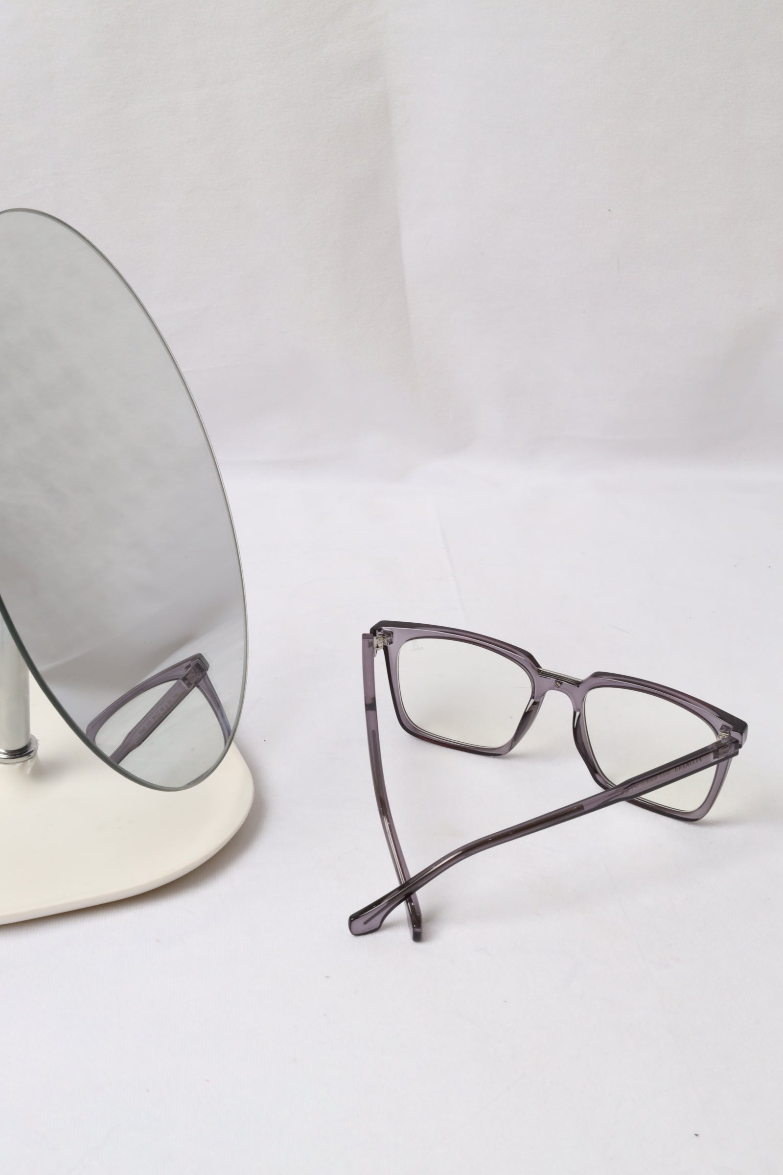 Italian glasses 111