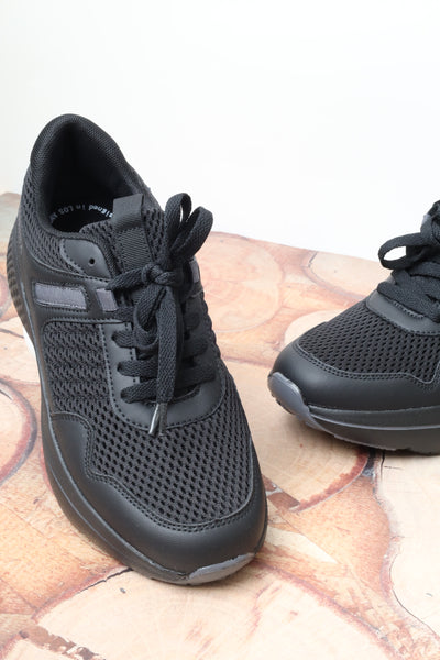 Women's athletic shoes 76920