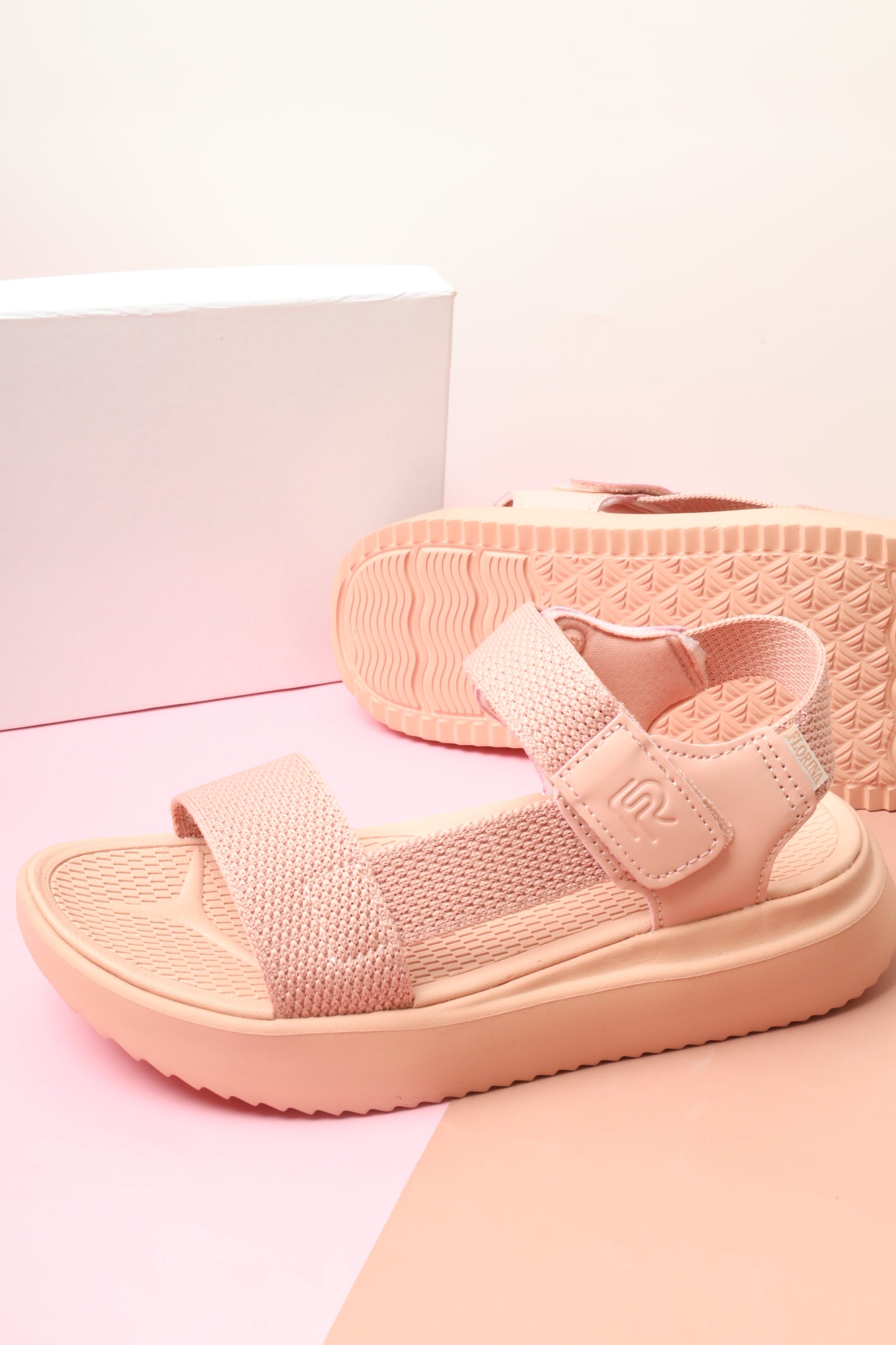 صندل نسائي 77794