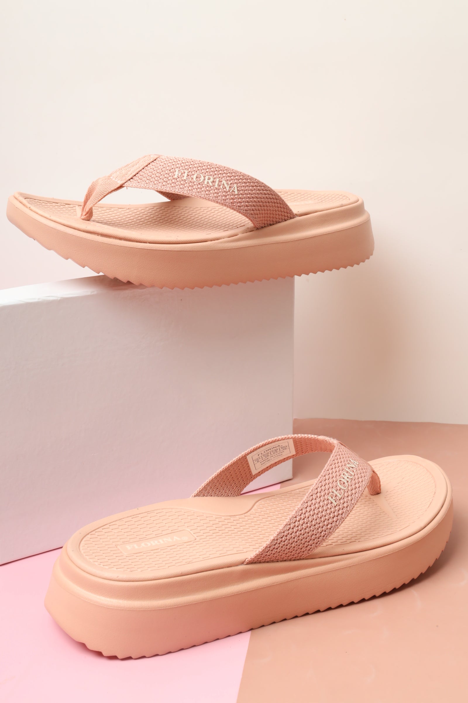 صندل نسائي 77792