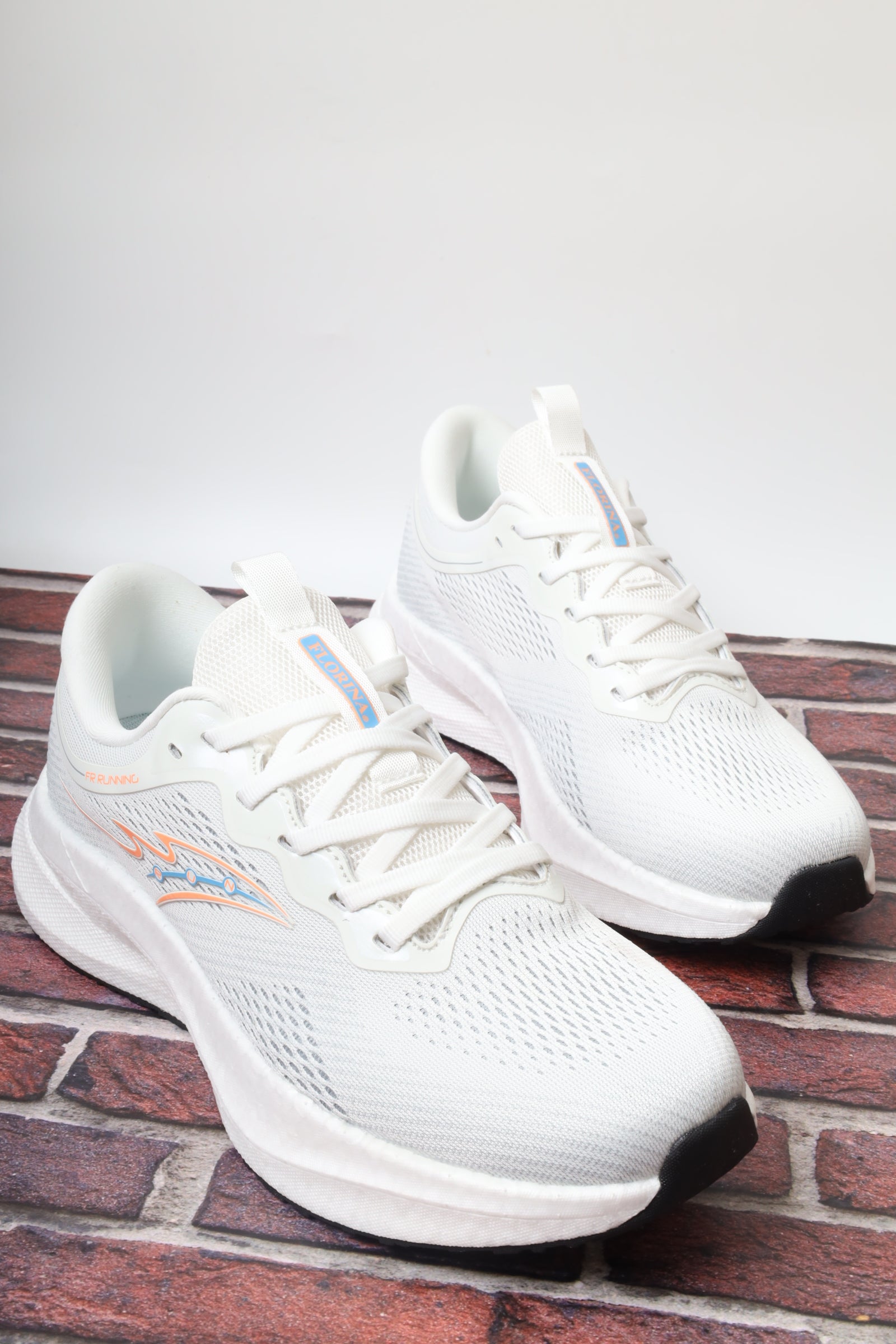 حذاء رياضي 76815