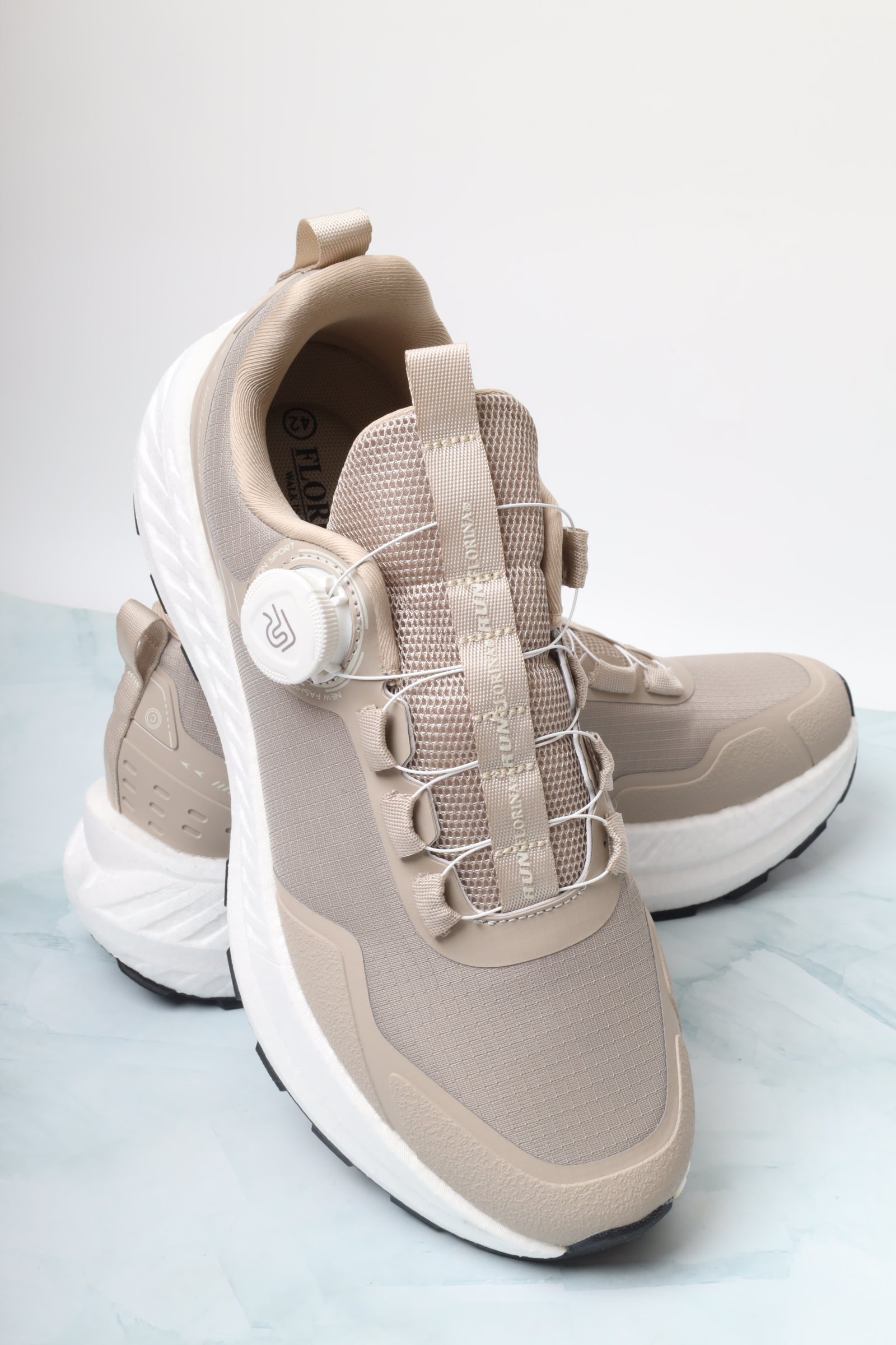 حذاء رياضي 76816