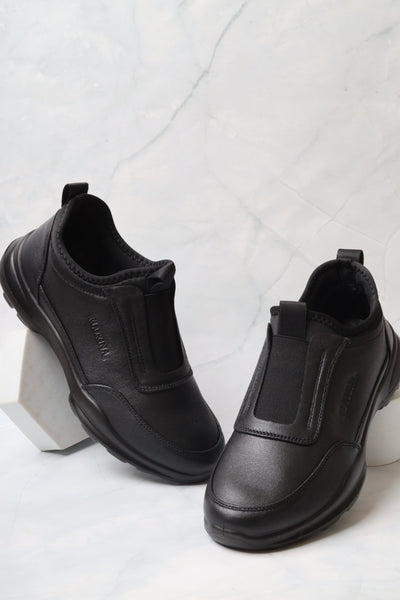 حذاء ولادي رياضي 27502