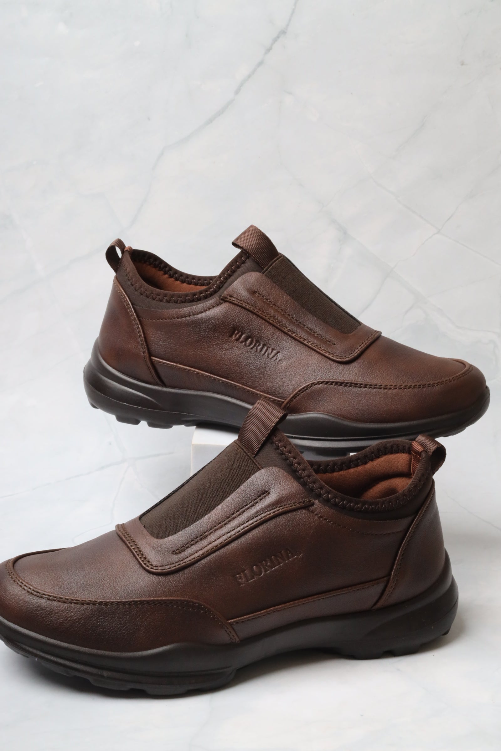 حذاء ولادي رياضي 27502