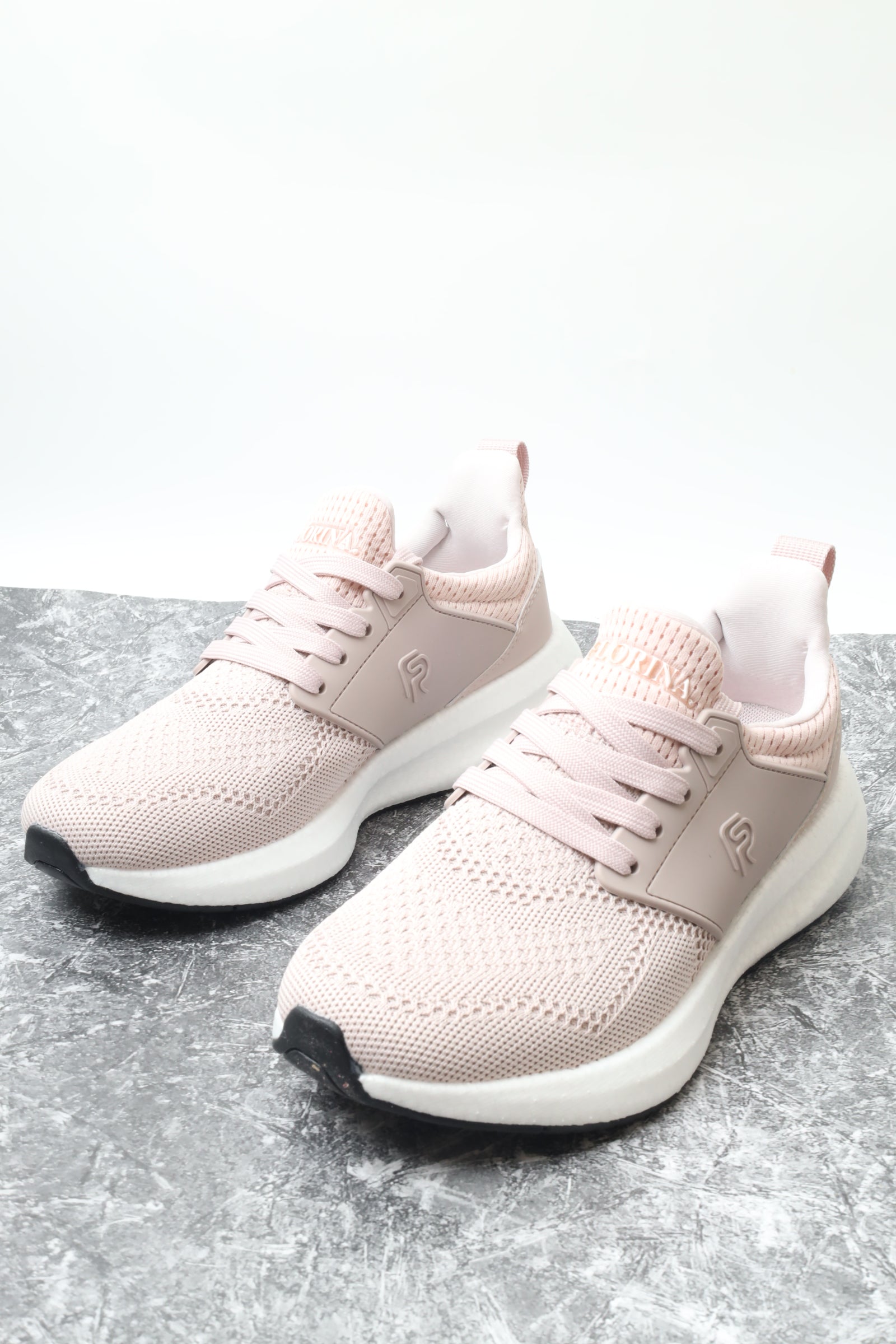 حذاء نسائي رياضي 76605