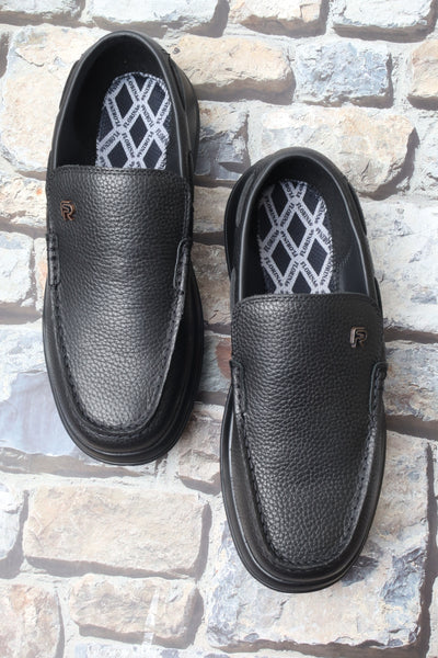 حذاء كاجول 19931