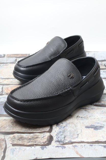 حذاء كاجول 19931