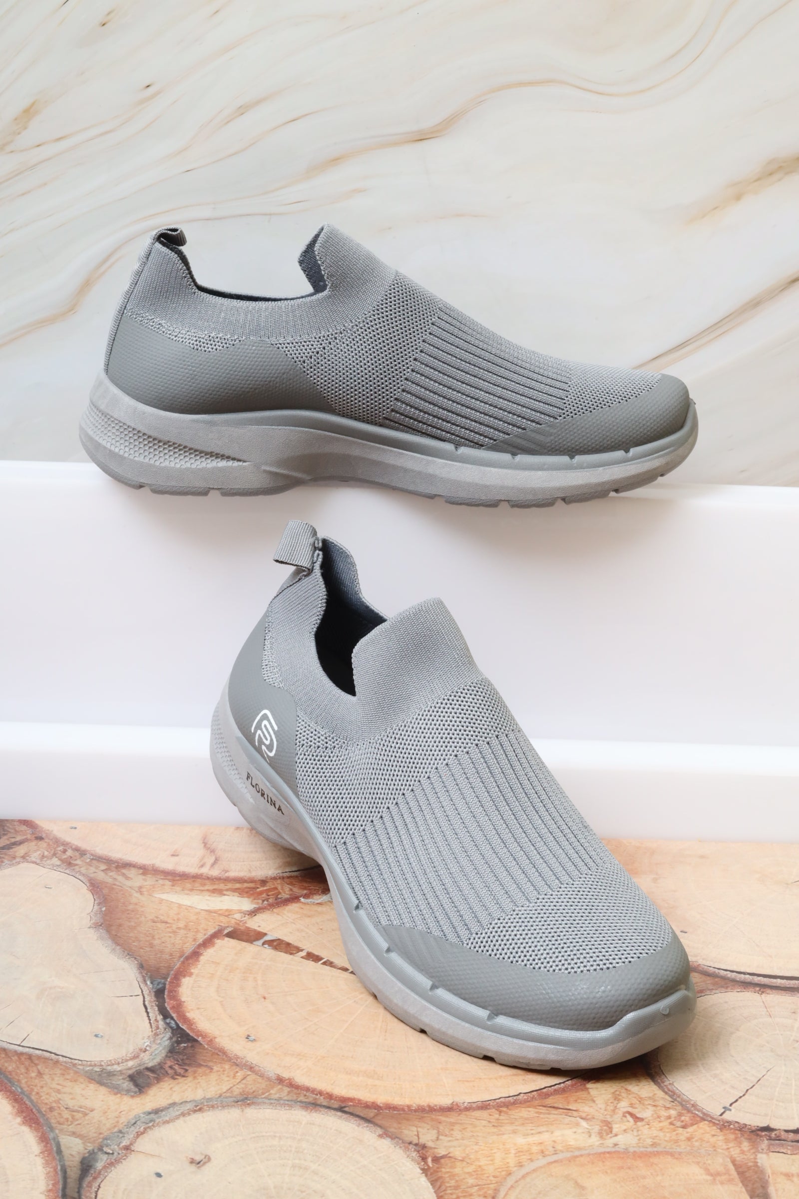 حذاء رياضي 23426
