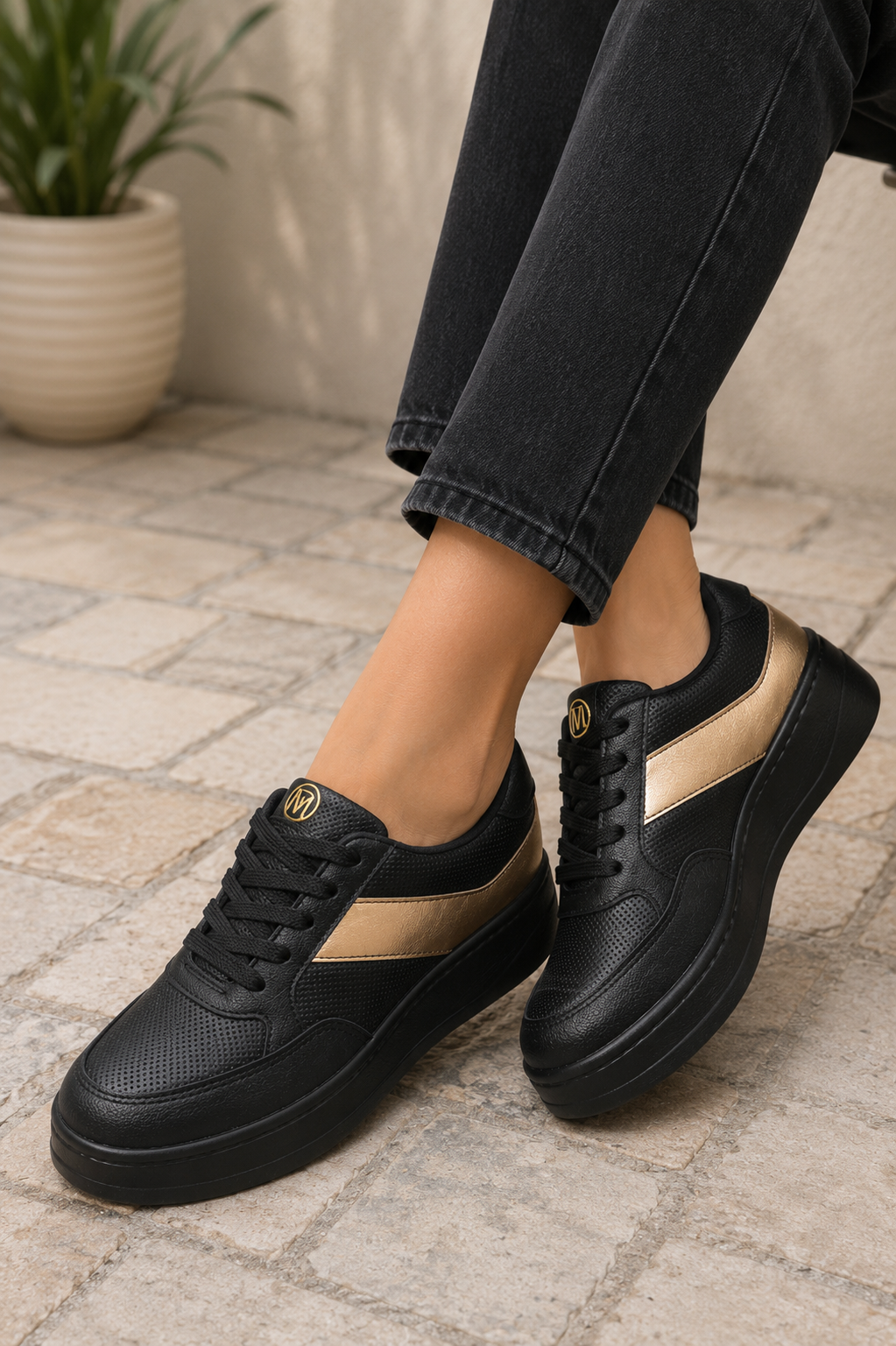 حذاء نسائي رياضي 35055