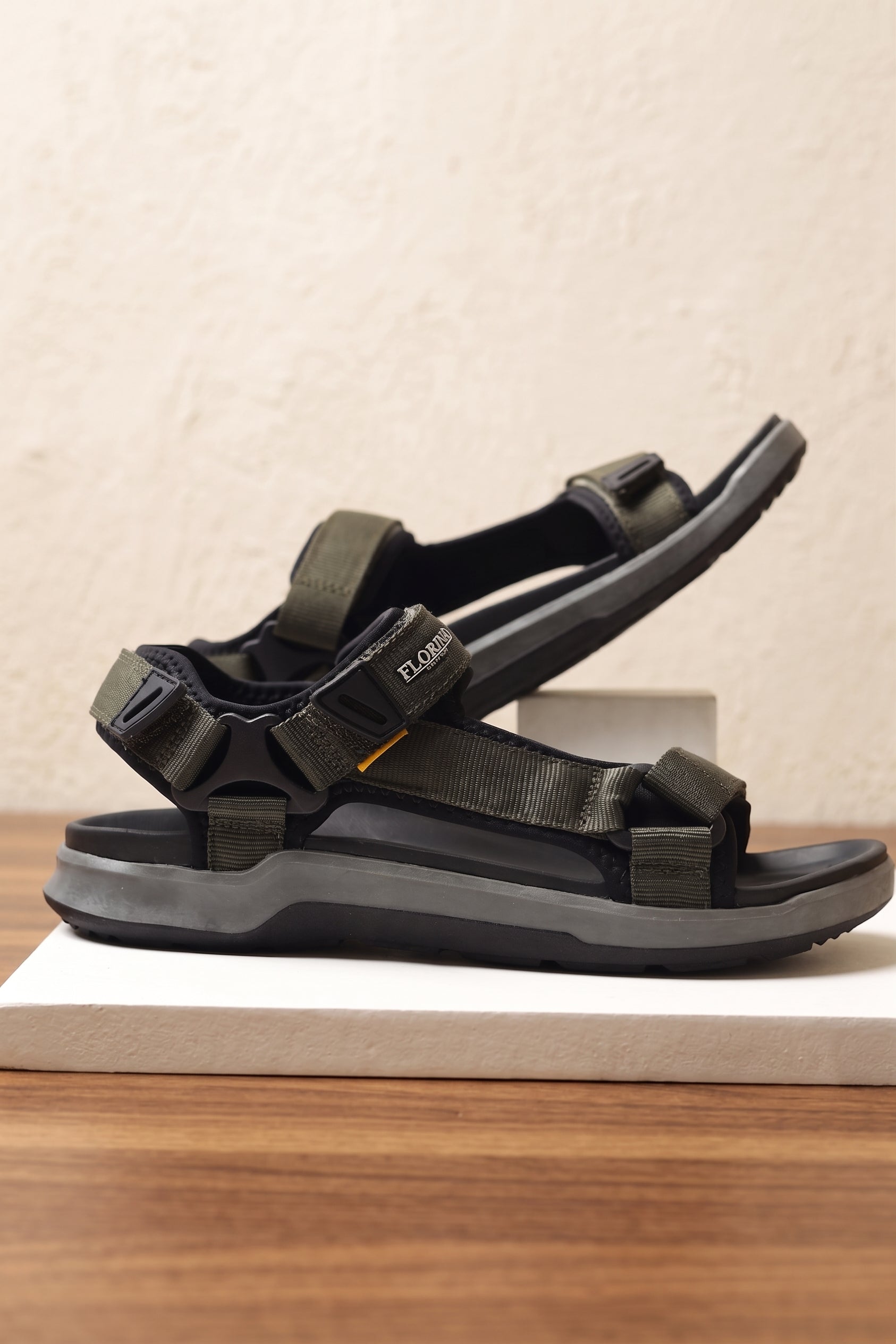 Men's Sandal 44603